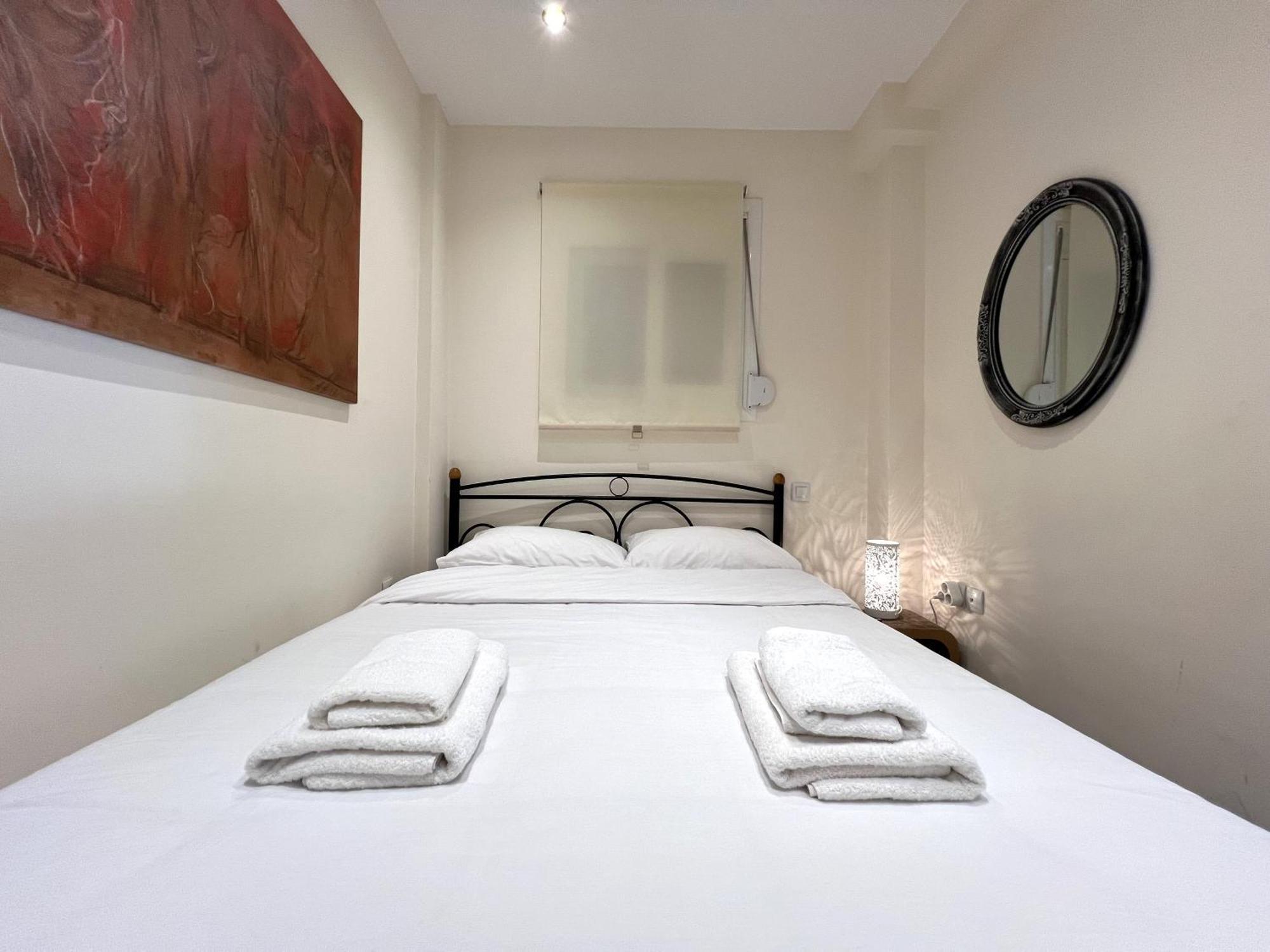 Апартаменты Historic Center Getaway 10'Walk To Acropolis Hill Афины Экстерьер фото